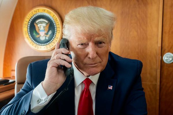 Trump is keeping his lawyers from trying a strategy that will help his case: legal expert