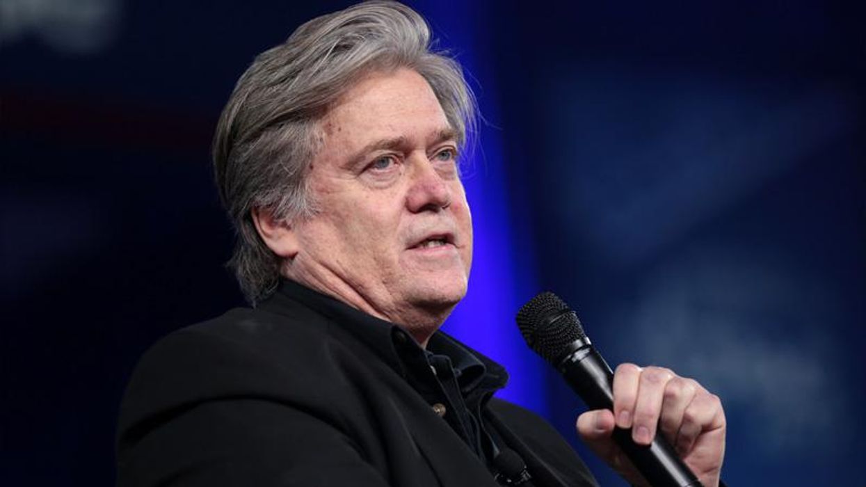 Steve Bannon tosses his own lawyers under the bus in plea for leniency