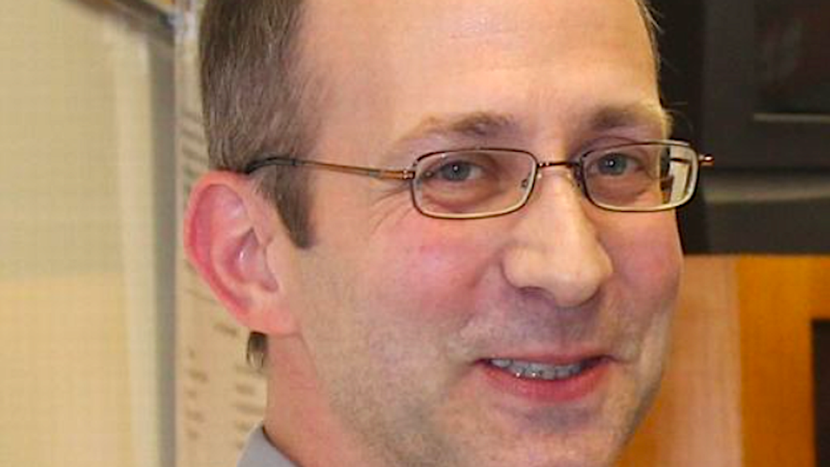 Unhinged teacher threatens to behead girl who asked about his Israeli flag: witnesses