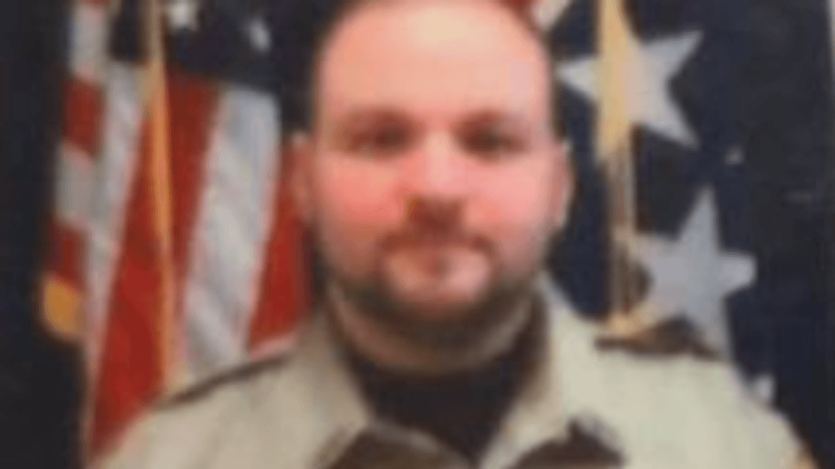 Tennessee deputy suspended without pay for shouting racial slur out of car window