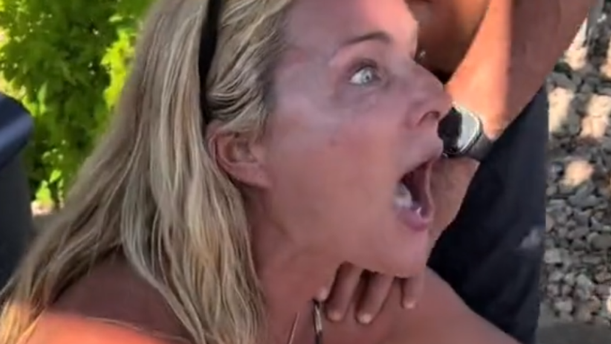 'Lowclass slime!': Feng shui designer identified in racist screaming fit aimed at Latino family