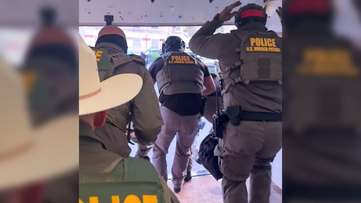 Watch: Border patrol agents spring out of Penske trucks to chase migrants at Home Depot