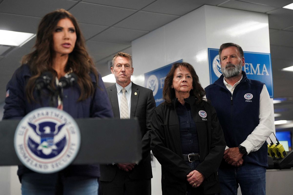 Trump seethed behind closed doors over Noem's disastrous coverage of Minneapolis shooting