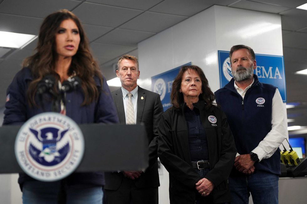 Trump appointee sparks concern over teleportation claims