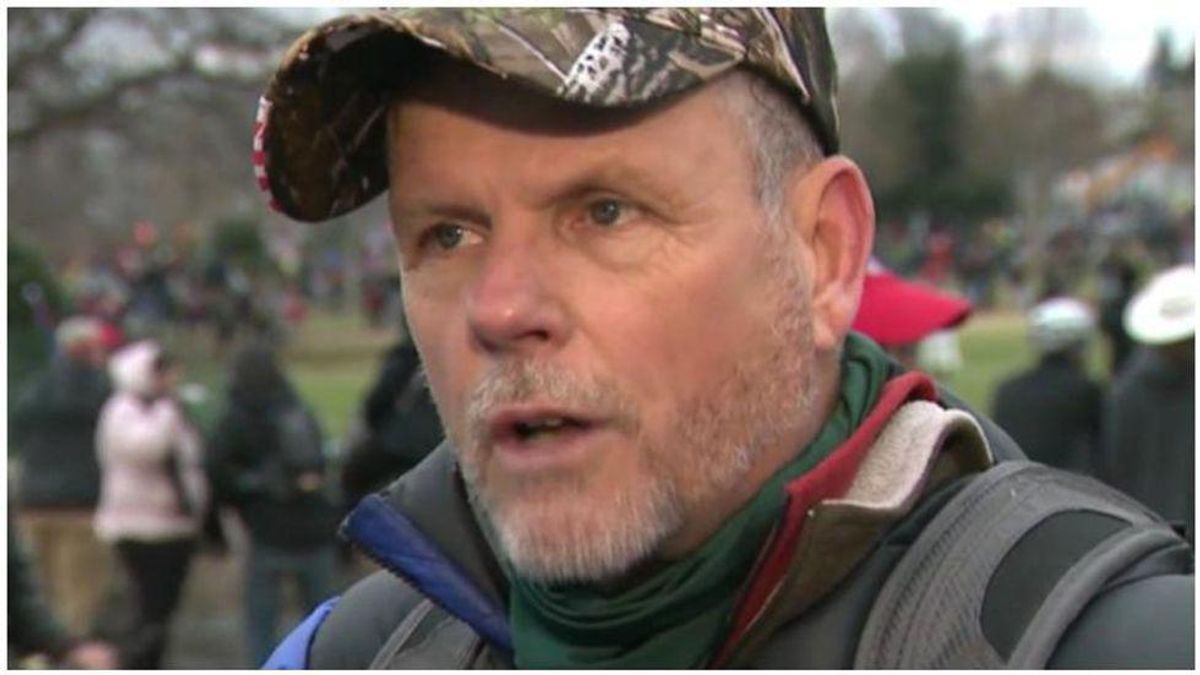 MAGA rioter who brought his 10-year-old son to January 6th demonstration gets two months in jail