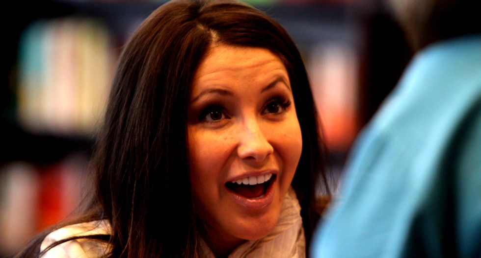 Bristol Palin, oldest daughter of former Governor Sarah Palin of Alaska, at a book signing in Phoenix, Arizona (Gage Skidmore/Flickr)