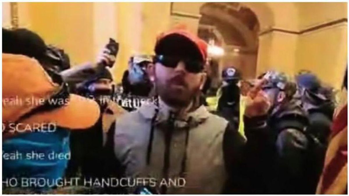 Capitol rioter Proud Boy says his autism prevents him from wearing a mask while in court