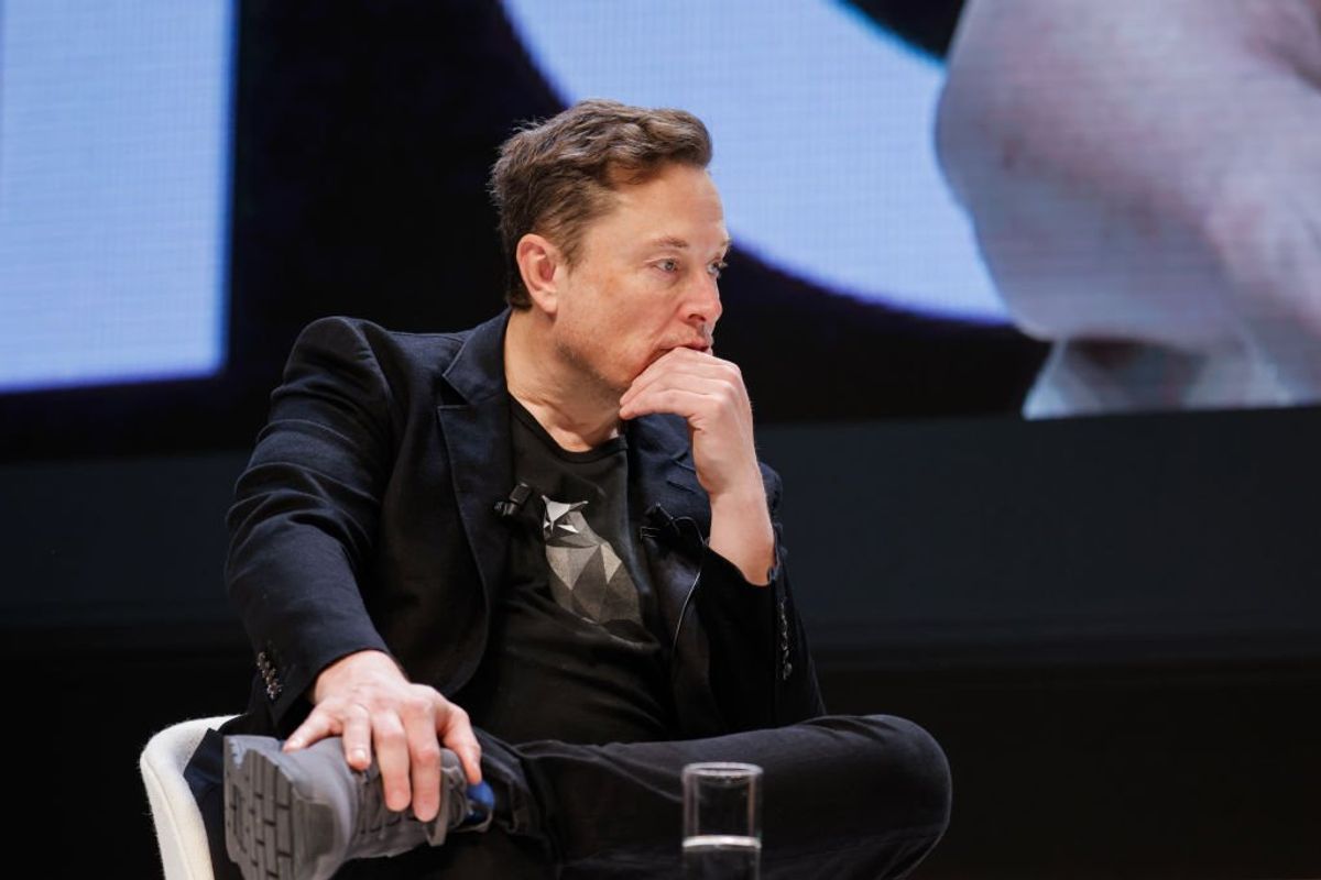 Elon Musk super PAC skips daily $1M giveaway to registered voters after DOJ warning