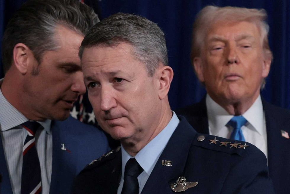 Insiders reveal top Trump general is bypassing Pete Hegseth: 'He's the president's guy'