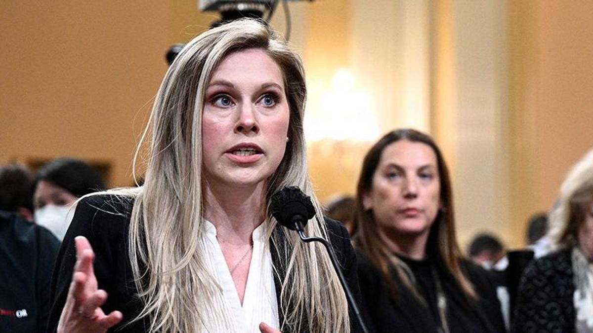Capitol Police Officer Caroline Edwards reminds us what heroism looks like