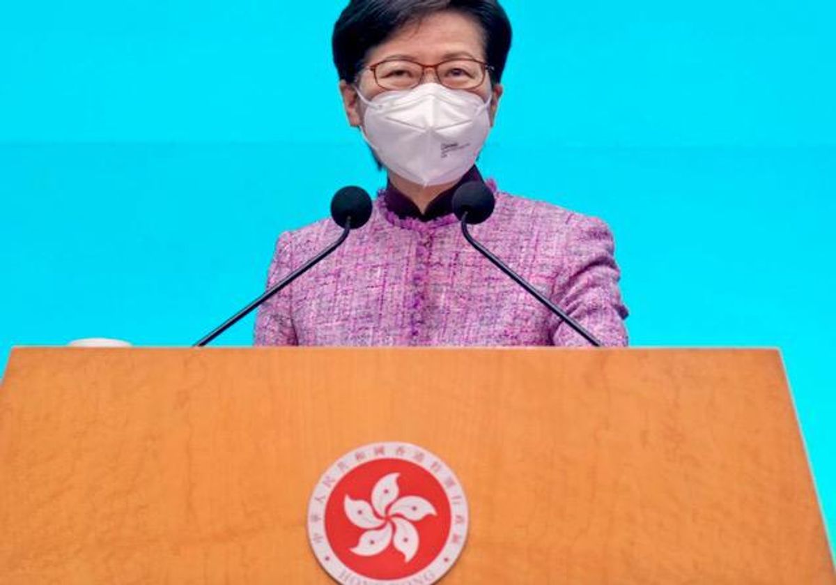 Hong Kong leader delivers defiant swan song speech