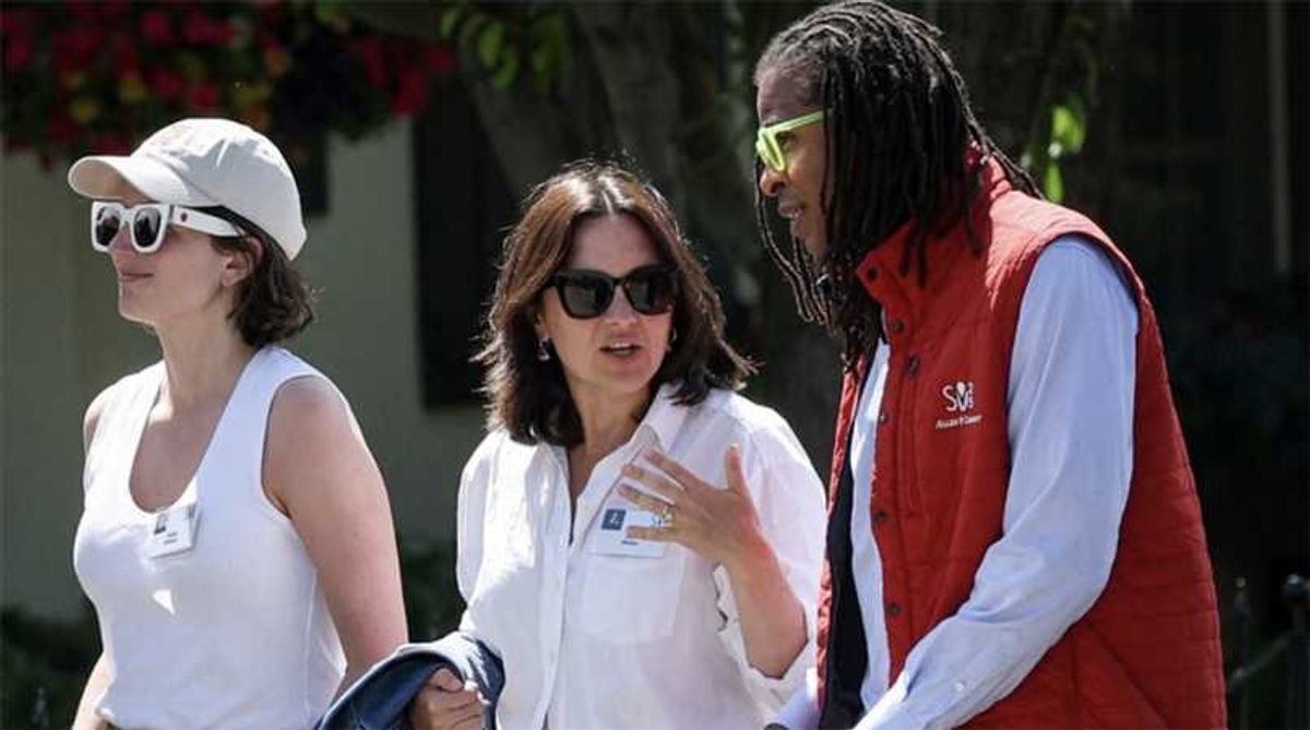 'Enthralled' Bari Weiss courts fired CNN star as struggling CBS News eyes massive shakeup