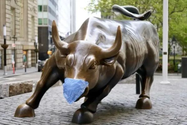 Wall Street 'predators' make allies of political foes