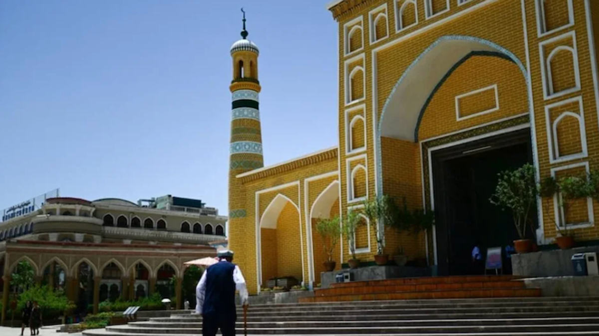 China expands crackdown on mosques outside Xinjiang, Human Rights Watch says