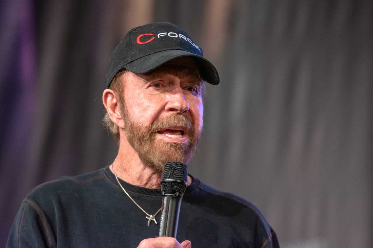 Conservative actor Chuck Norris dies at 86