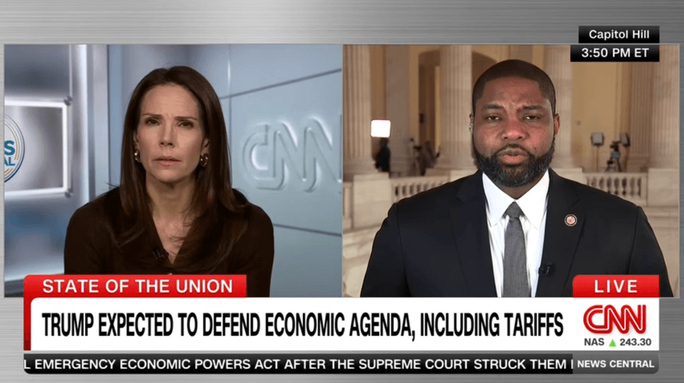 MAGA lawmaker clashes with CNN anchor over Trump's economy: 'Don't cut me off!'