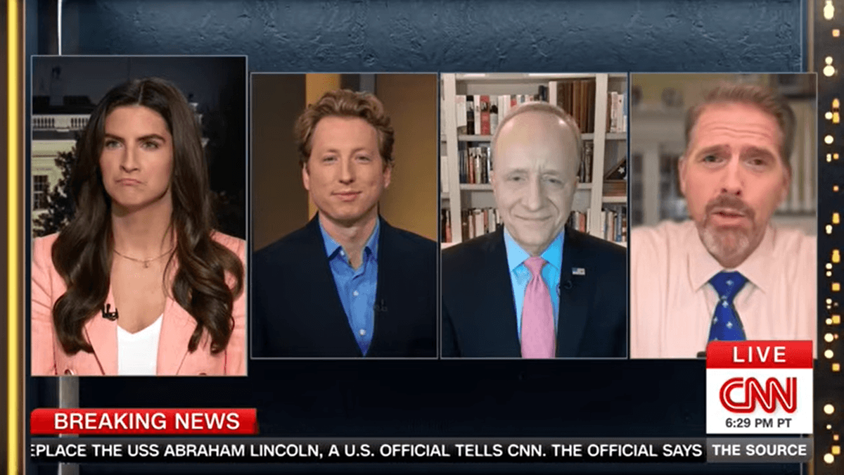 Kaitlan Collins traps Scott Jennings with one line about the Trump job he won't deny
