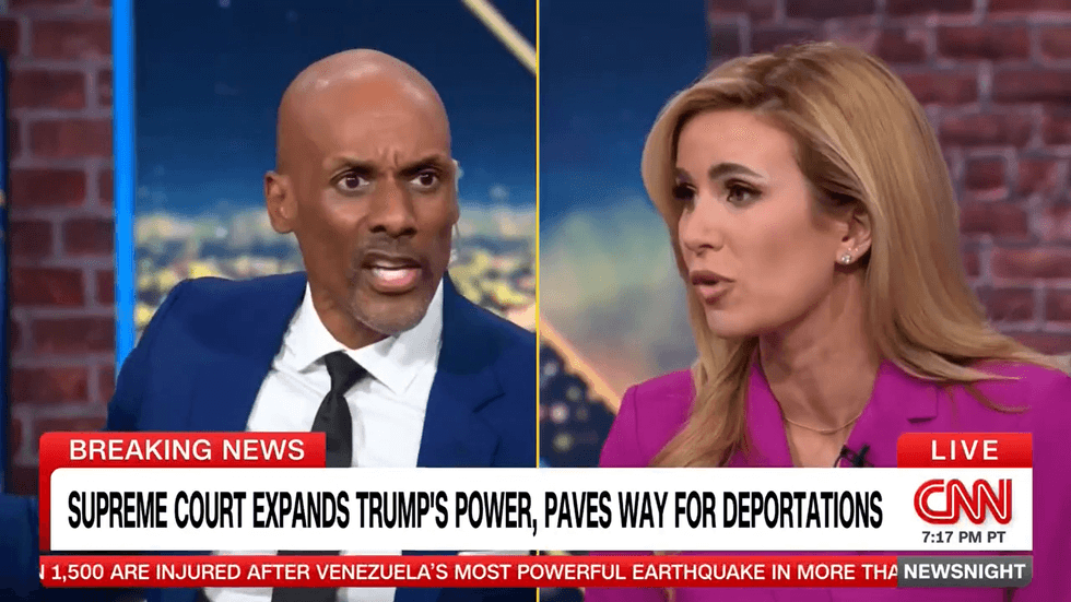 'It's abhorrent!' CNN pundit snaps at ex-Trump official during fiery immigration debate