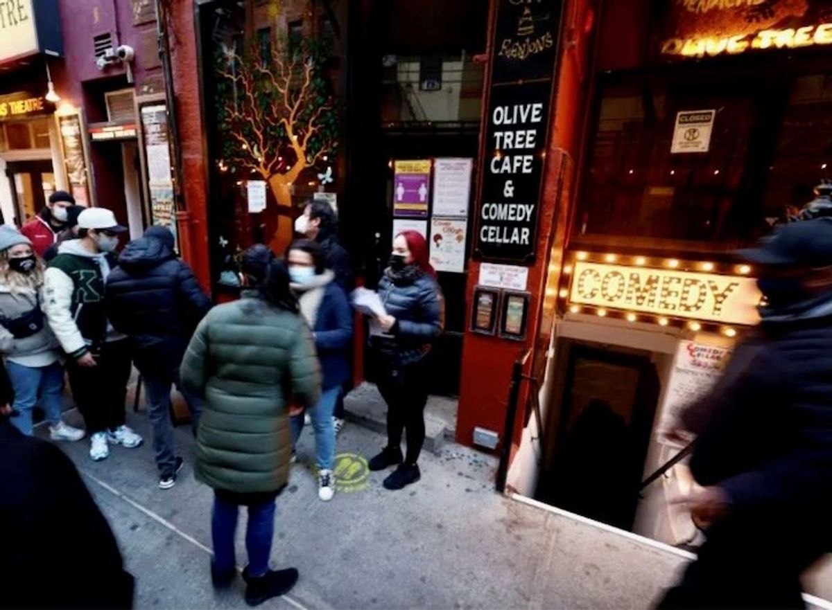 Malaysia seeks Interpol help to track US comedian over MH370 joke