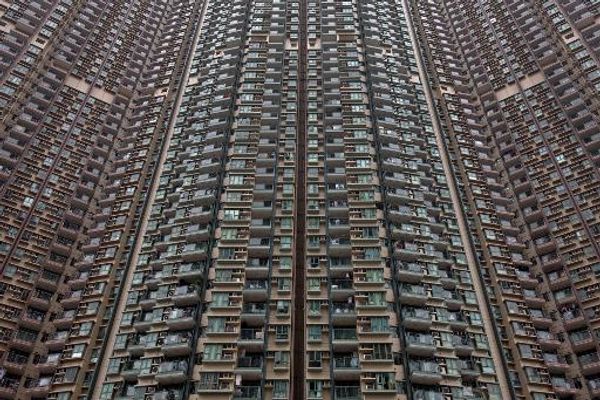Unemployed murder suspect found dead in Hong Kong apartment after shoot-out with police