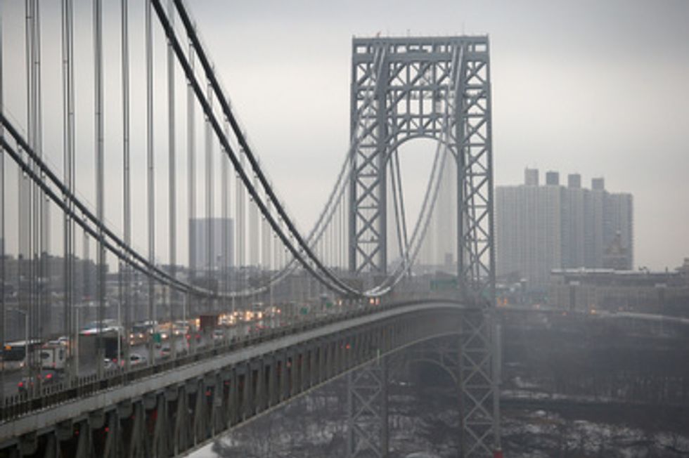 Police grab suicidal man from George Washington Bridge ledge, Port Authority says