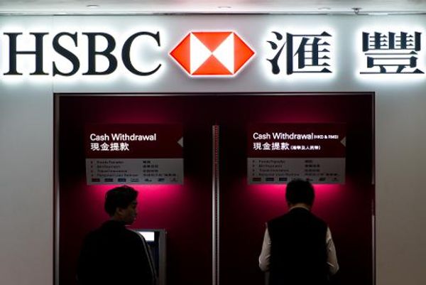 U.S. regulator FDIC sues major banks over Libor manipulation
