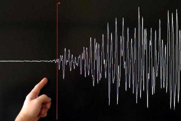 Massive 6.9 quake strikes off California coast, north of San Francisco