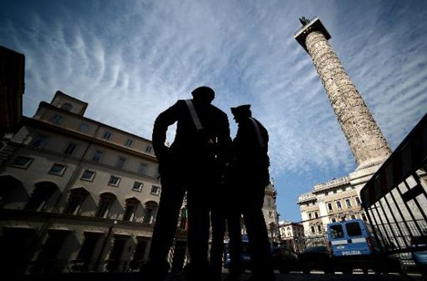 Pig heads sent to Israeli embassy, synagogue in Rome