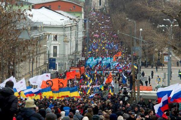 50,000 rally in Moscow against Crimea intervention