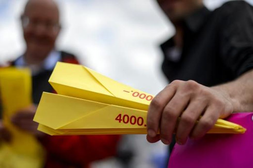 Swiss voters reject proposal increasing minimum wage to highest in world