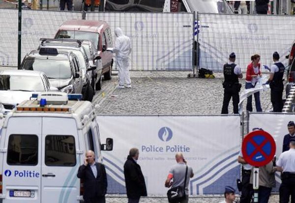 Belgium hunts Jewish museum gunman amid fears of anti-Semitism