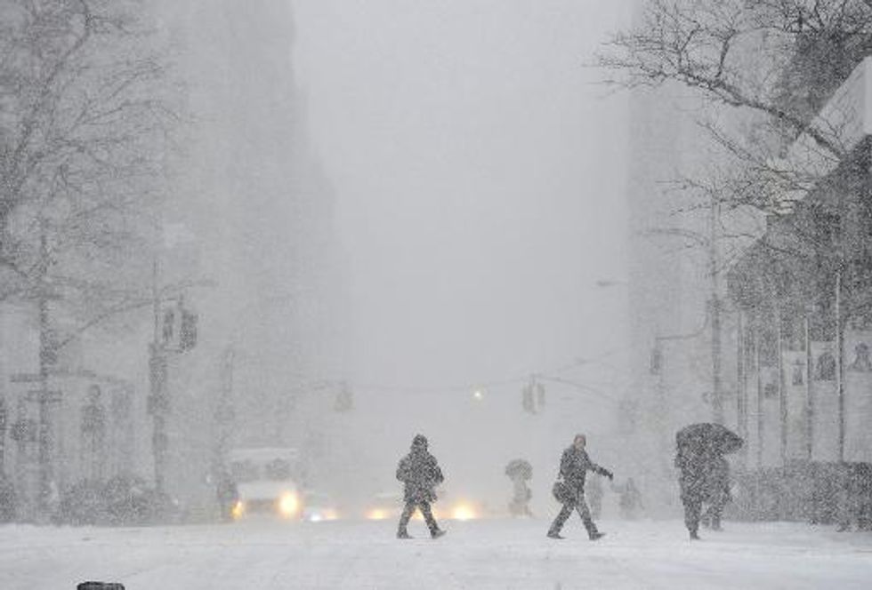Major snowstorm slams northeastern U.S., with temps 10 to 25 degrees below average