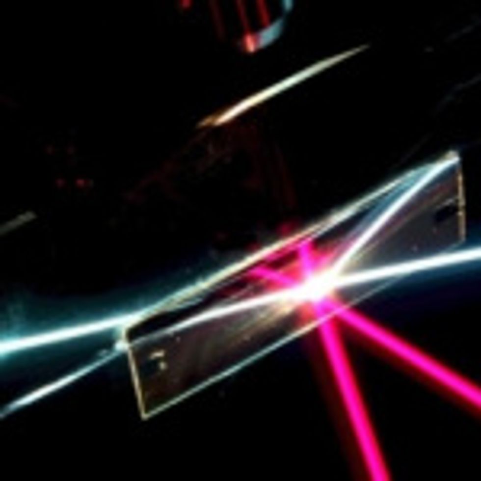 Entirely new way to filter light achieved by MIT researchers