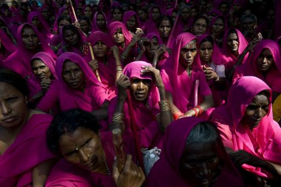 Film 'Gulabi Gang' depicts group of pink sari vigilantes who fight for women's rights in rual India