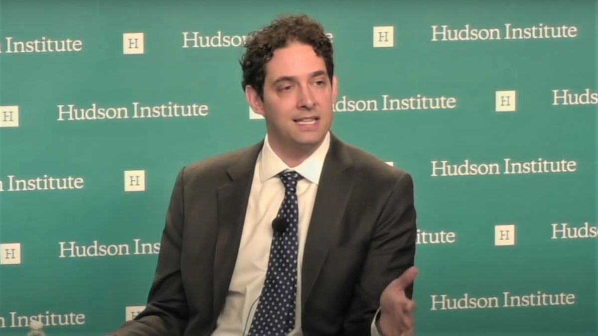 COVID truther lies to Fox News that vaccines are ‘declining in effectiveness very quickly’