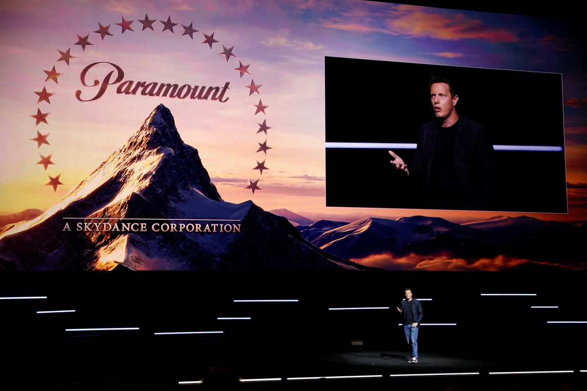 CBS boss caught ducking Congress — then booking intimate DC dinner with Trump: report