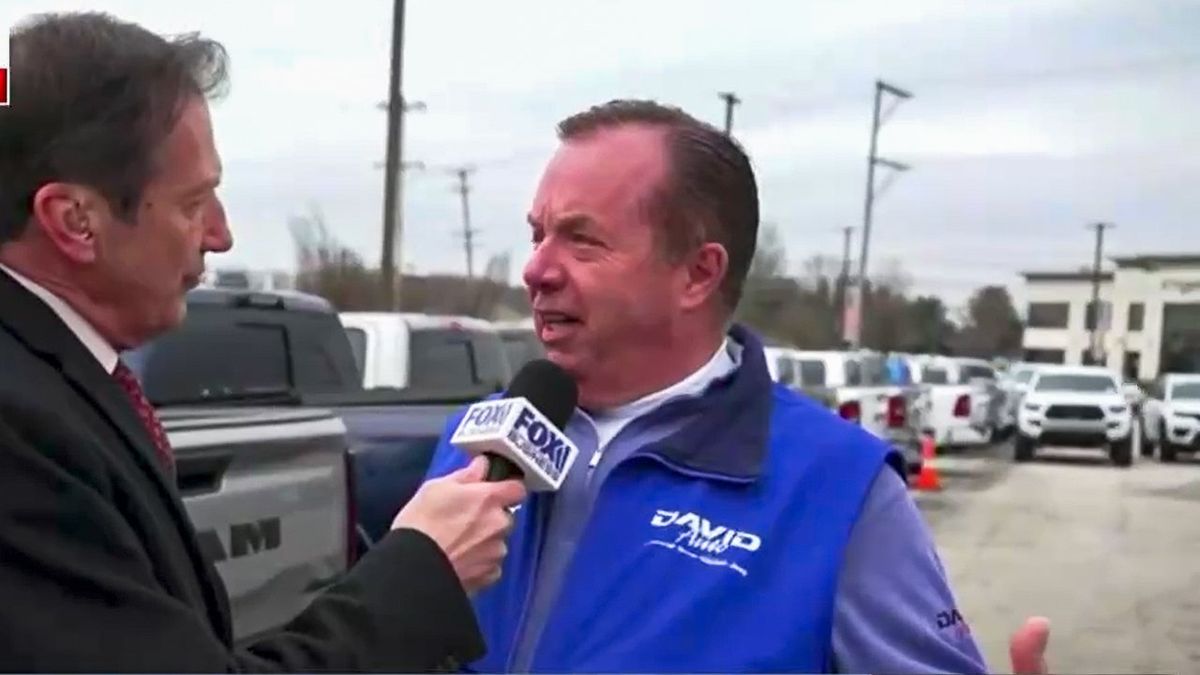 'Nobody's gonna buy': Auto dealer explodes to Fox Business over Trump's 'radical' tariffs