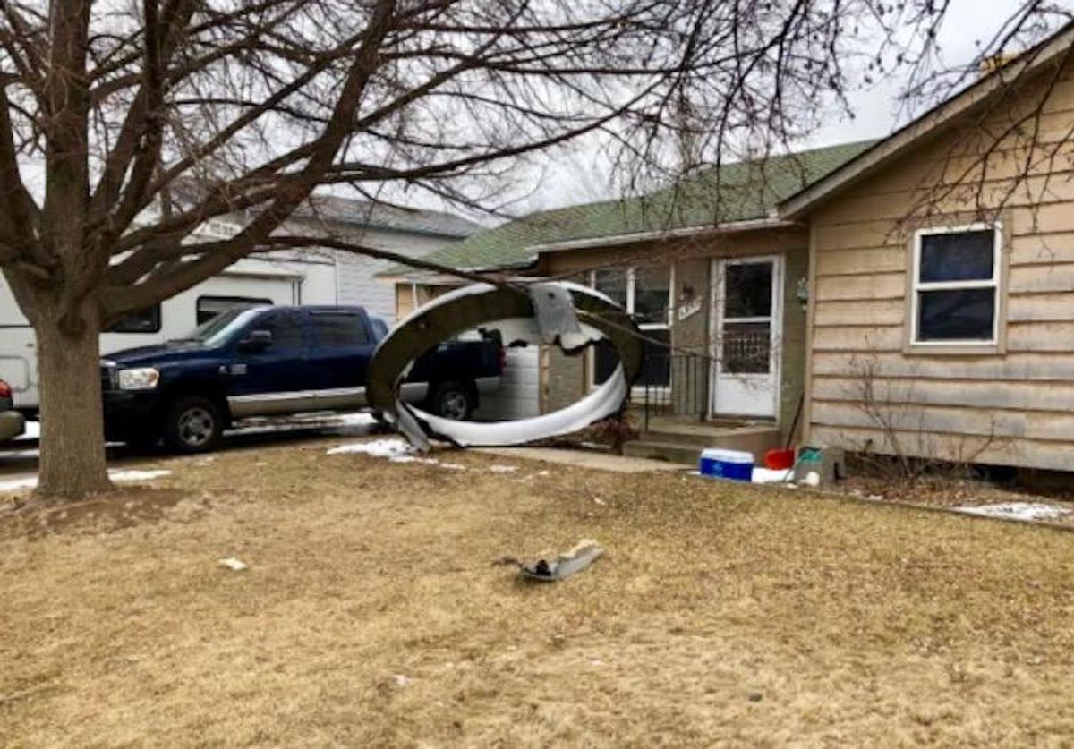 Boeing urges grounding of over a hundred 777s after engine fire