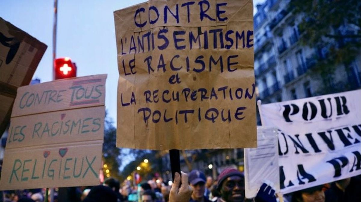 Anti-Semitic acts nearly quadrupled last year in France, says Jewish organization