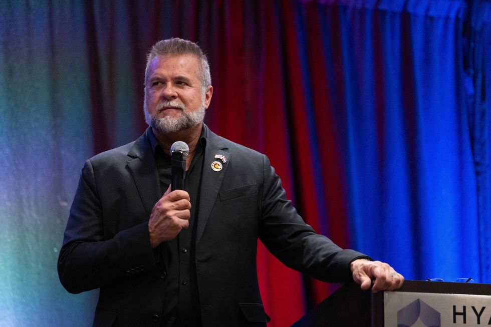 GOP governor candidate astounds by refusing to say how many people he's killed