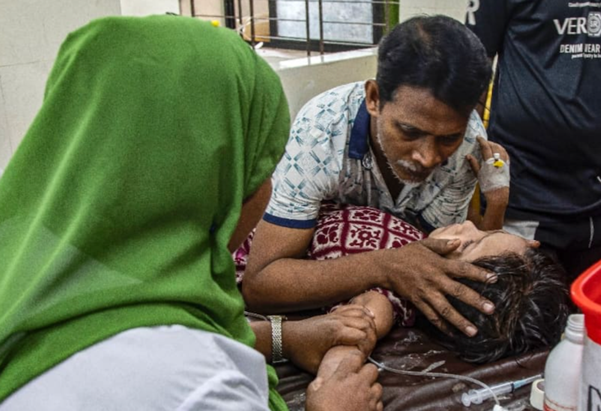 Spread of dengue fever in Bangladesh worries medics