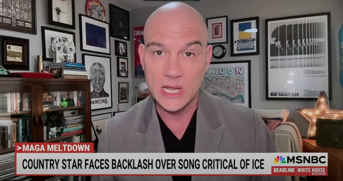 'Feeling a pinch': Analyst claims county star's anti-ICE song exposed MAGA's 'cracks'