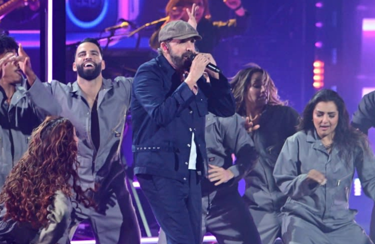 Dominican Juan Luis Guerra triumphs at 25th annual Latin Grammys