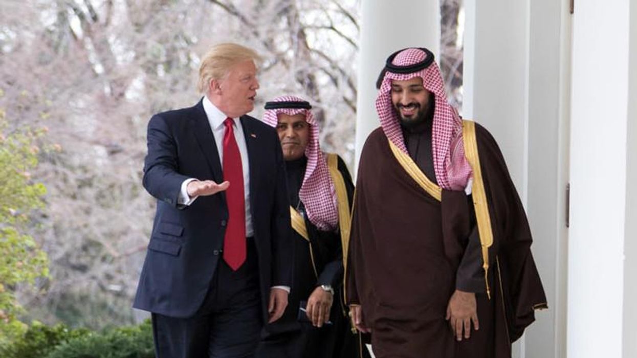 ‘Signals intel’ at Mar-a-Lago makes Trump’s scandal look so much worse: experts