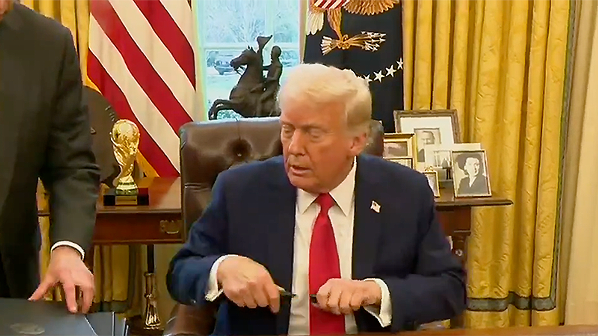 'Delay, whine, lie, blather, wince, repeat': Latest Trump question time stuns onlookers
