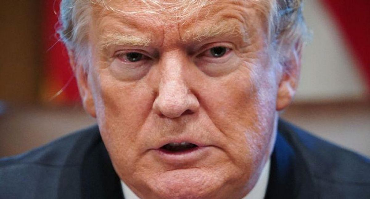 Legal expert explains how the walls are closing in on a flustered Trump