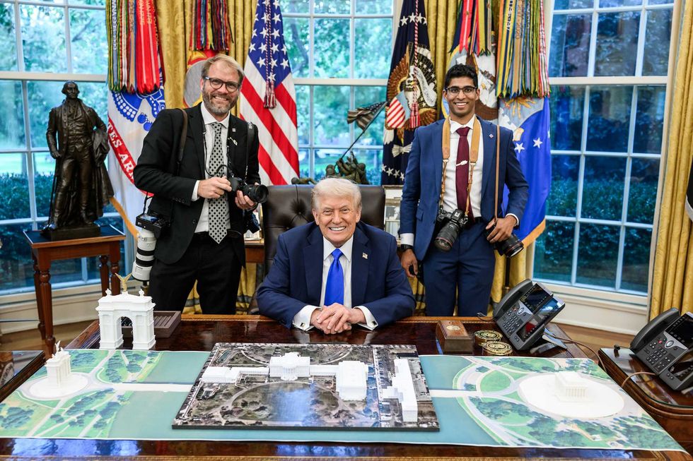 Trump's 'monstrosity' of an Arlington plan crashes into thousands of furious veterans