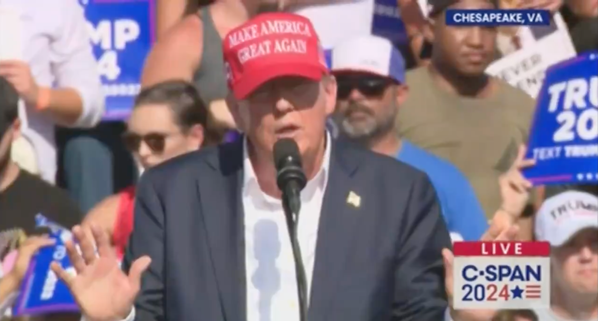 'They treated me very fairly': Trump praises CNN at rally after debate night