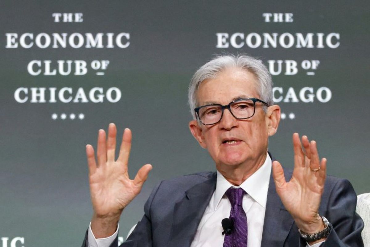 Trump says he has 'no intention' of firing Fed chief