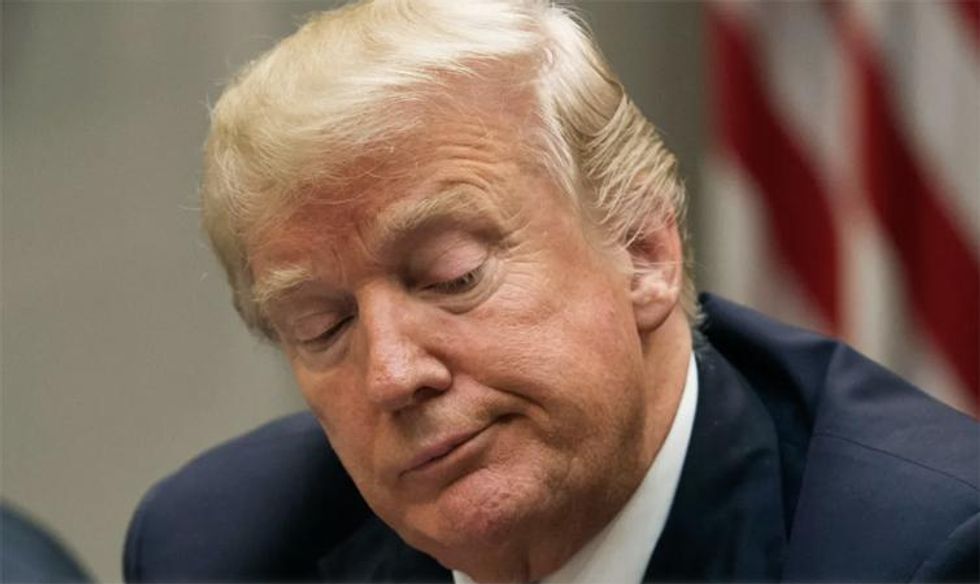 Trump roasted online for whining about 'freezing' courtroom: 'Fleece would be appropriate'